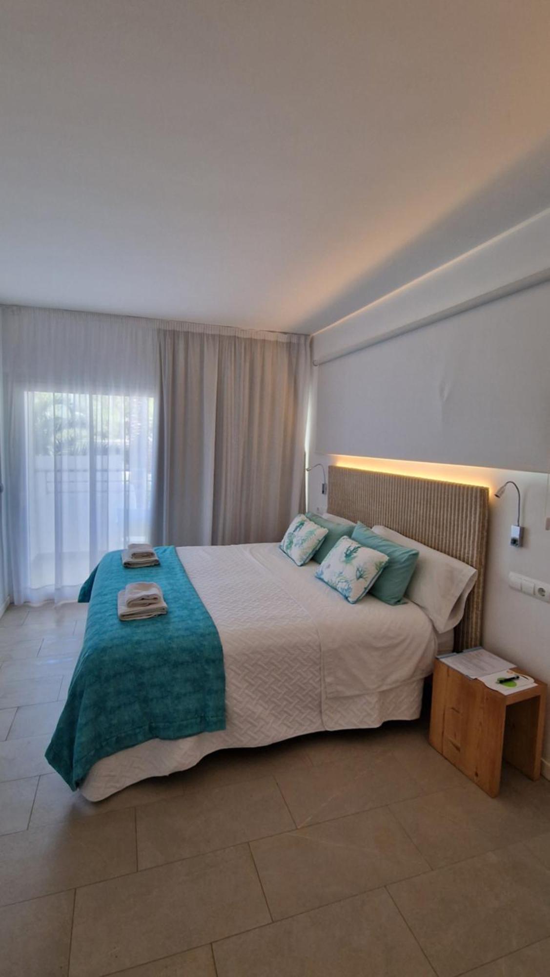 Apartamentos Costamar II เอสปุญอลส์ ภายนอก รูปภาพ
