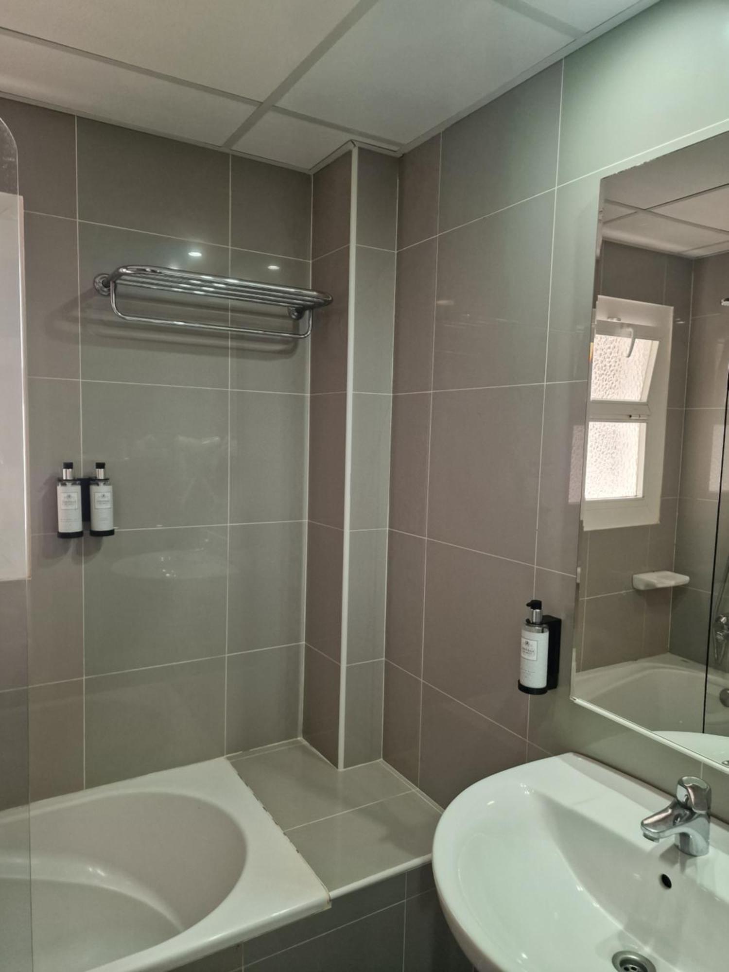 Apartamentos Costamar II เอสปุญอลส์ ภายนอก รูปภาพ